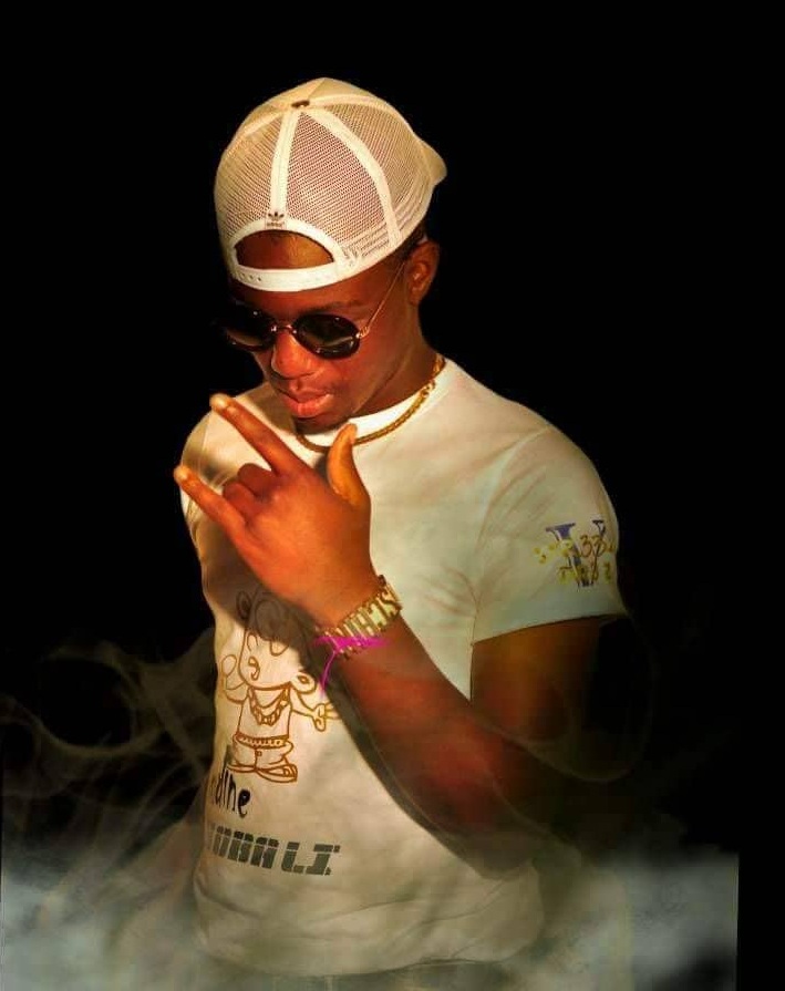 Dreezy Valentino - "Nizachipoizona" (Prod. By Sniper The Ill Dj)