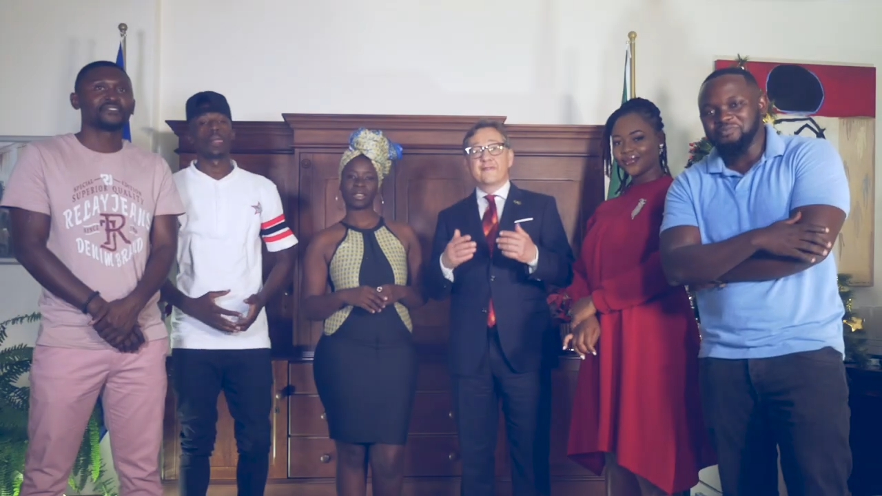 Wezi, Chef 187, B'Flow & Cleo Ice Queen - "We Happy (Happy Christmas, Happy New Year)" Music Video