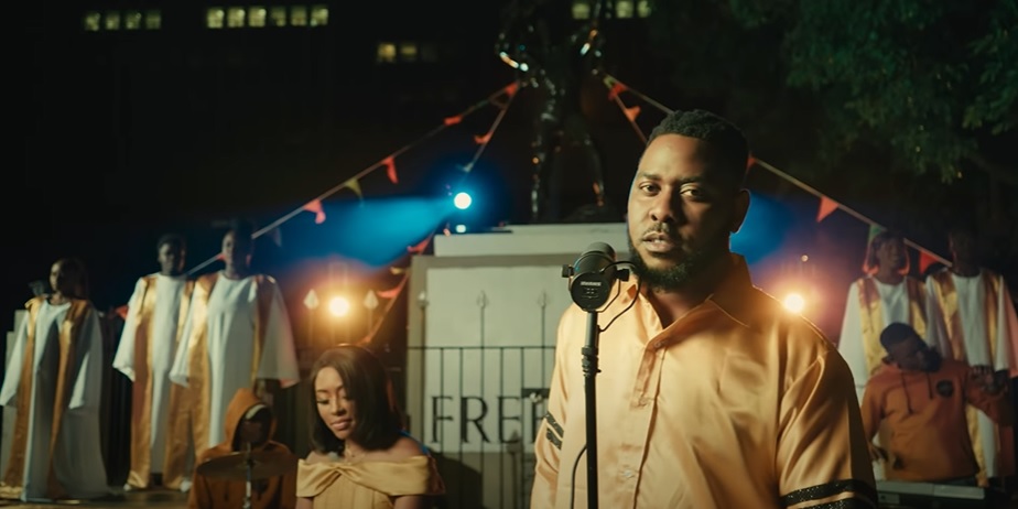 Slapdee ft. Terry The Vocalist & The Diversity Band – Osawala Performance