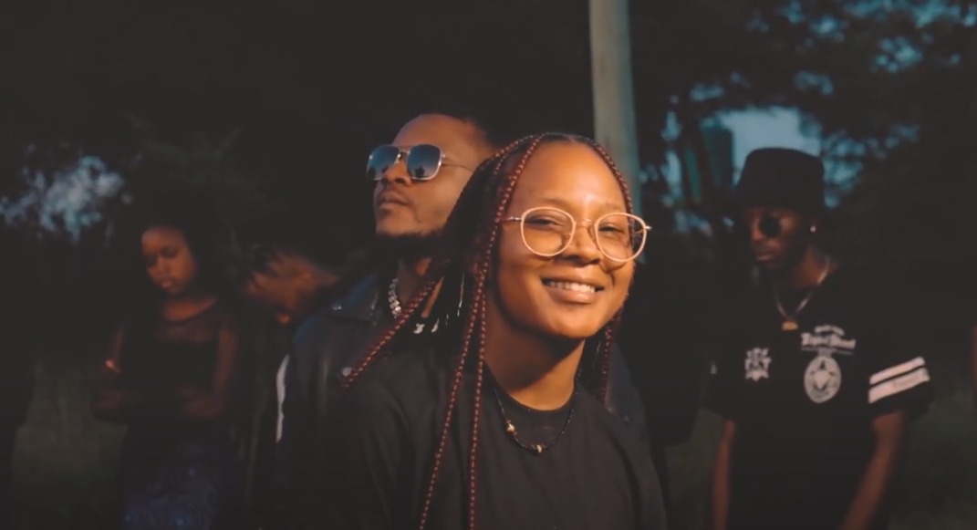 Umusepela Crown ft. Saliyah (Vubwi) - Afrika Must Think Video