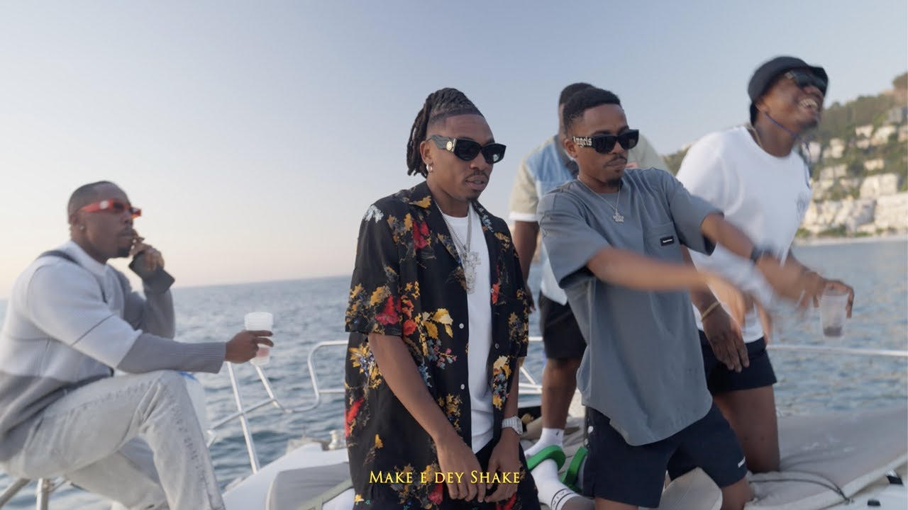 Mayorkun – For Daddy Visualizer