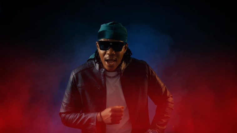 Rich Bizzy - Follow